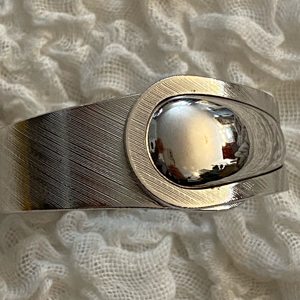 Vintage Sarah Coventry Hinged Cuff Bracelet